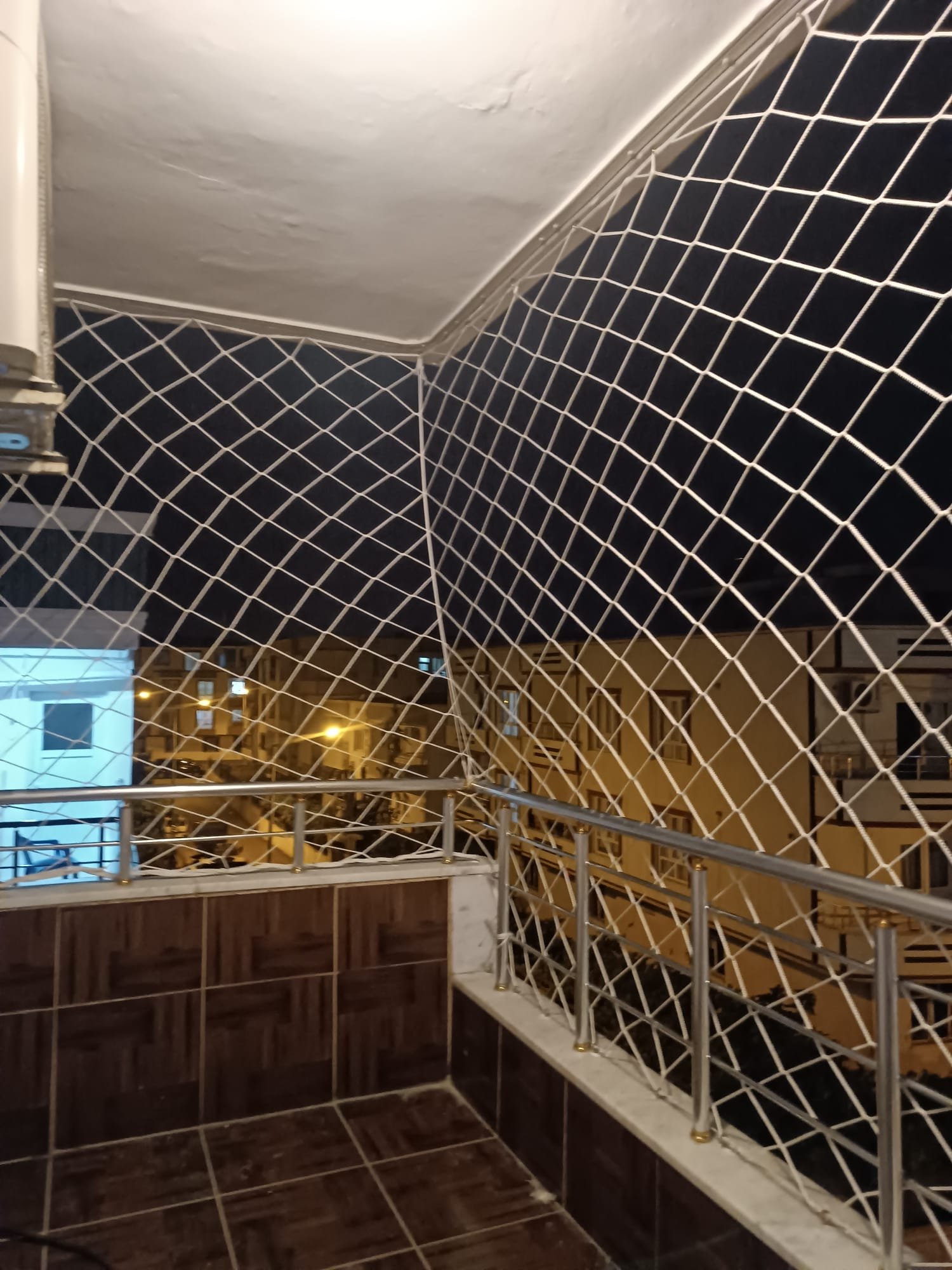 Balkon File Montajı